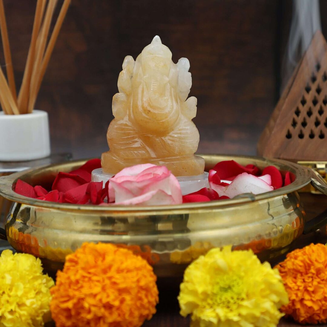 Citrine Ganesha (Promoting abundance and prosperity)