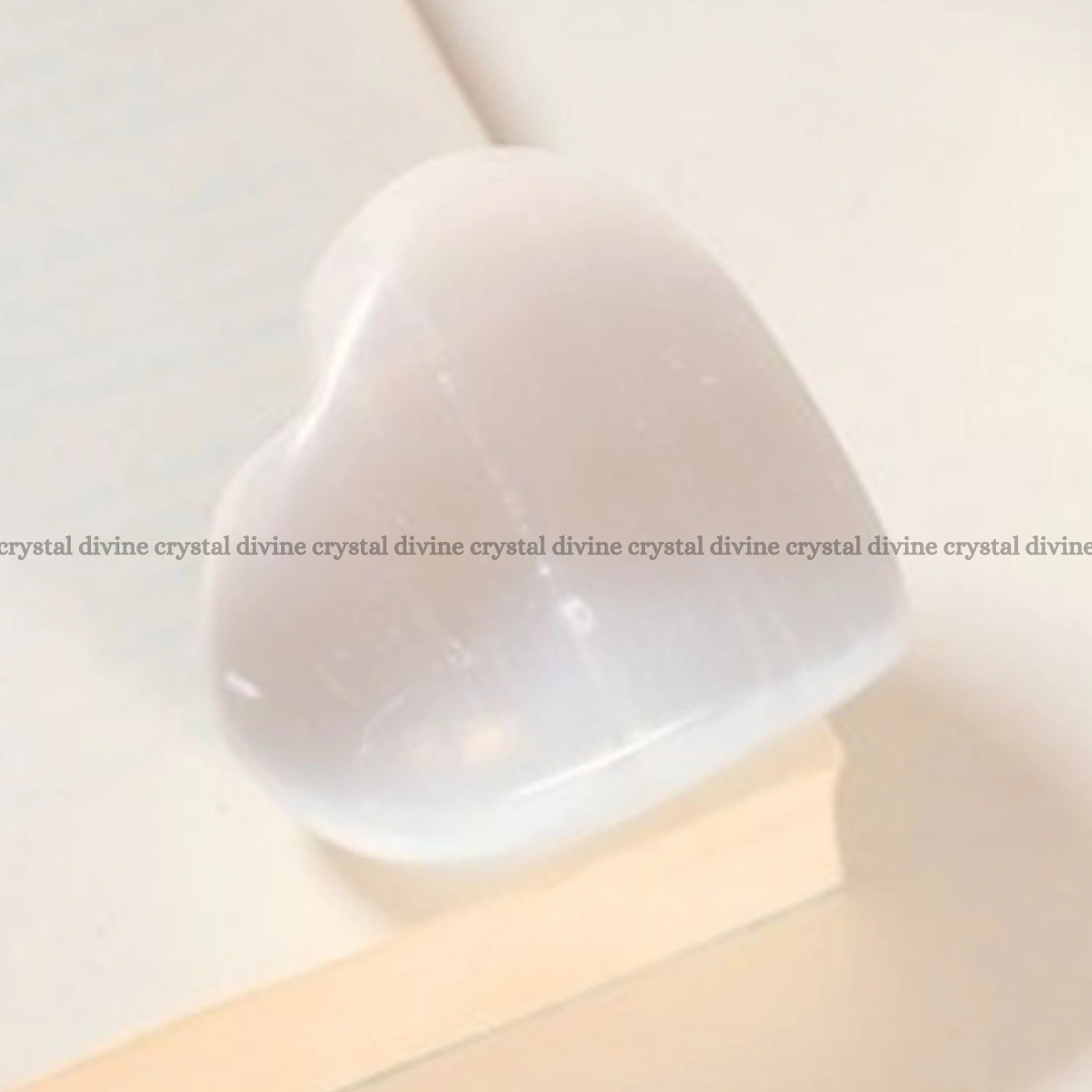 Selenite Heart (Cleansing & Purification)