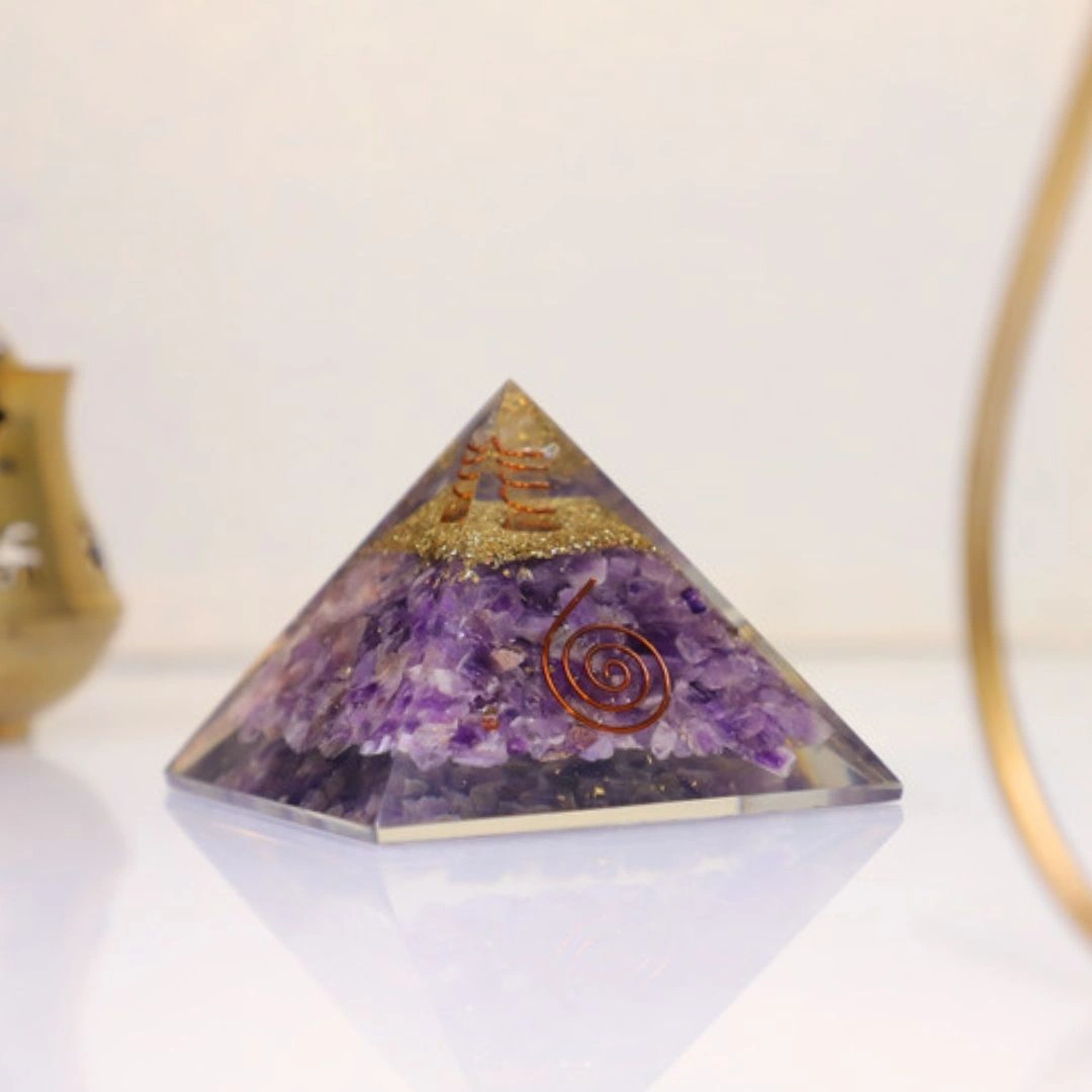 Amethyst Crystal Pyramid (Spiritual Awareness & Intuition)
