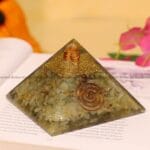 Green Aventurine Crystal Pyramid (Luck & Prosperity)