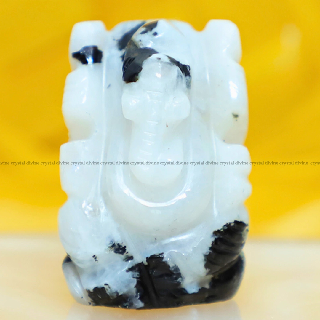 Rainbow Moonstone Crystal Pocket Ganesha - 1inch (Intuition & spiritual connection)
