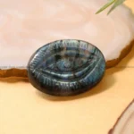 Labradorite Eye Coin (Focus & Concentration)