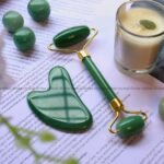 Green Jade Face Roller & Gua Sha Set (Improves Skin Elasticity)