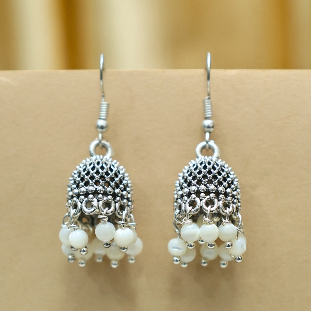 Pearl Crystal Earrings – Elegant Natural Pearl Earrings for Grace & Timeless Beauty