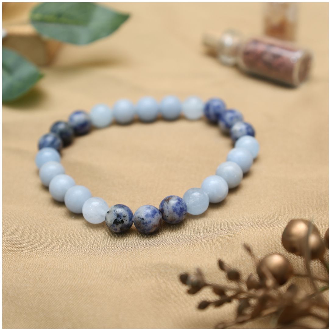 Throat Chakra Crystal Bracelet - 8mm(Truth & Emotional Harmony)
