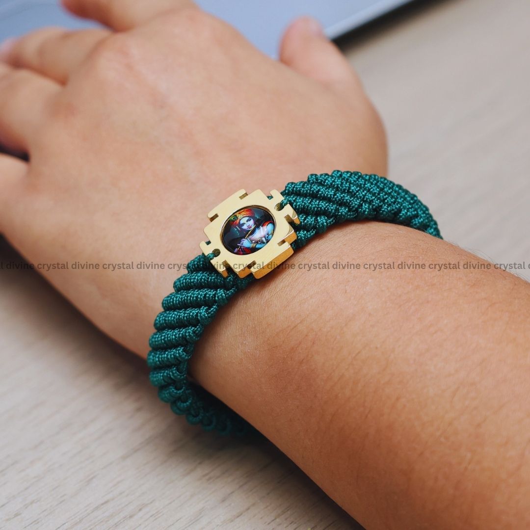Krishna, the True Preacher of Karma – Threaded Bracelet
