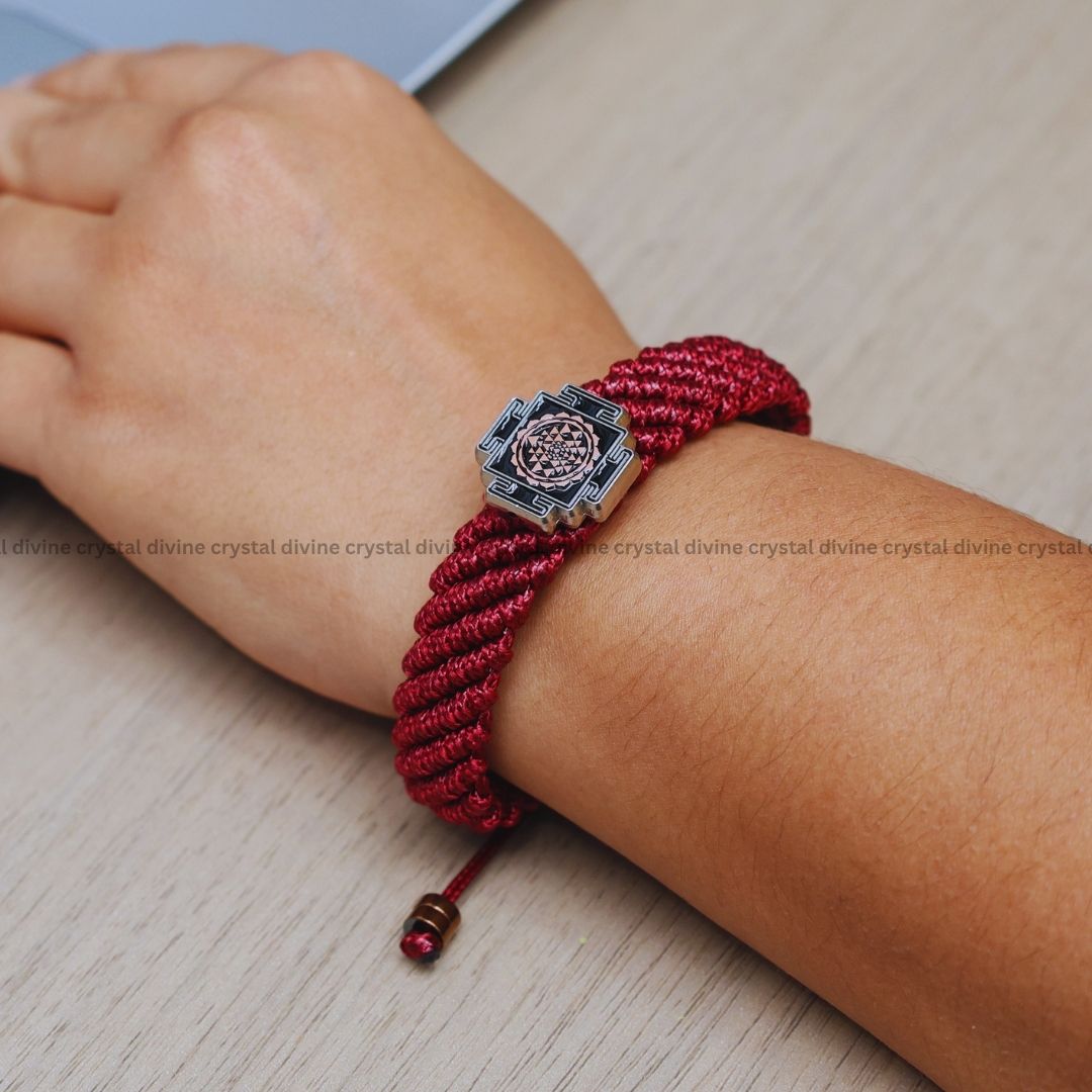 SRI YANTRA THREAD BRACELET - MAROON