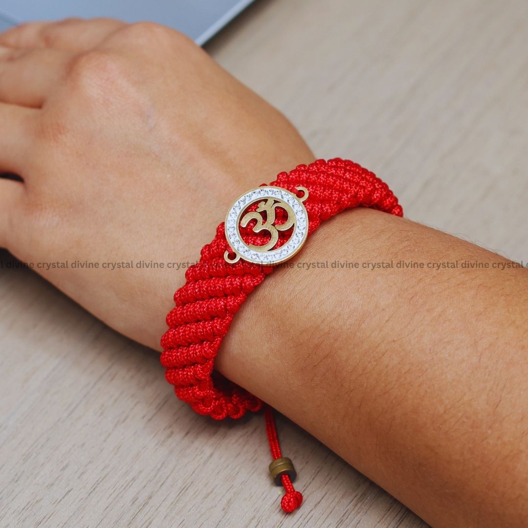 [ Limited Edition ] Indispensable Bond Red Aum Bracelet